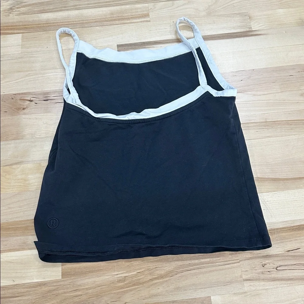 Lululemon black and white tank - Picture 4 of 5